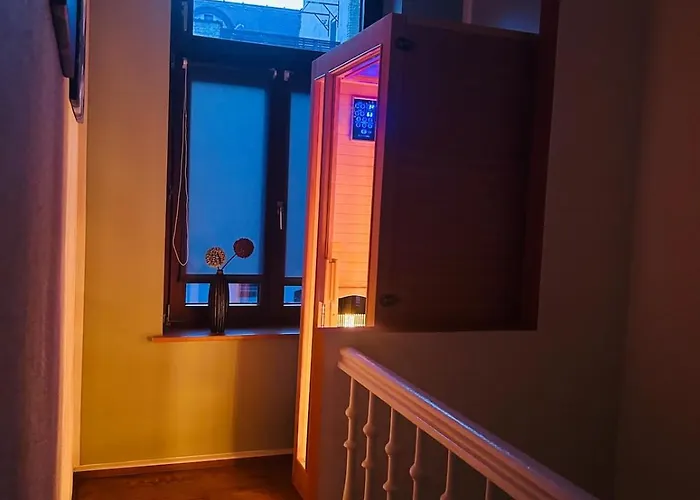 Komfort Trifft Kultur - Premium-apartment Mit Sauna Apartman